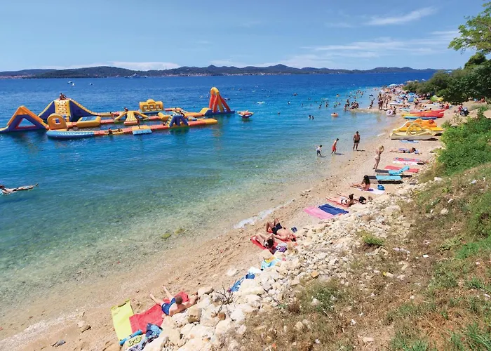 Amazing In Сasa de vacaciones Sukošan